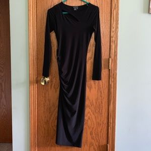 Venus Long sleeved black dress